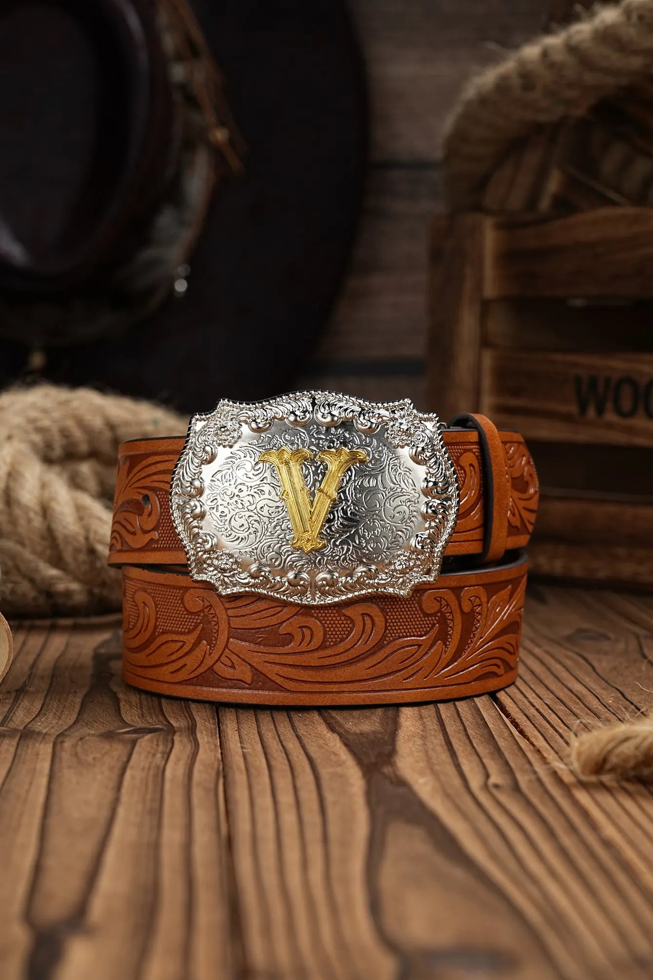 Western Cowboy PU Leather Belt - Men Waist Strap Bull Decoration Floral Engraved for Jeans