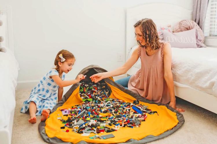 Portable Kids Toy Storage Basket with Built-In Play Mat – Canvas Organizer for LEGO, Crayons, Toys (Large & Small Sizes)
