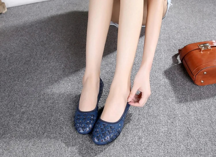 WOIZGIC Mother Women Shoes Sandals Flats Hollow Out Genuine Leather Slip On Loafers Soft Summer Beach Vintage Plus Size 42 43