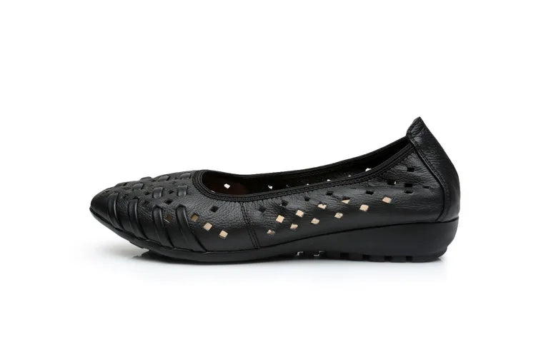 WOIZGIC Mother Women Shoes Sandals Flats Hollow Out Genuine Leather Slip On Loafers Soft Summer Beach Vintage Plus Size 42 43