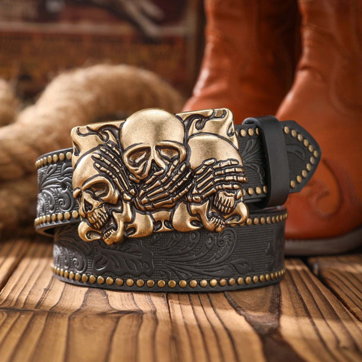 Vintage meets fashion!  Alloy buckle PU belt, suitable for both men and women, to create a personalized Western style