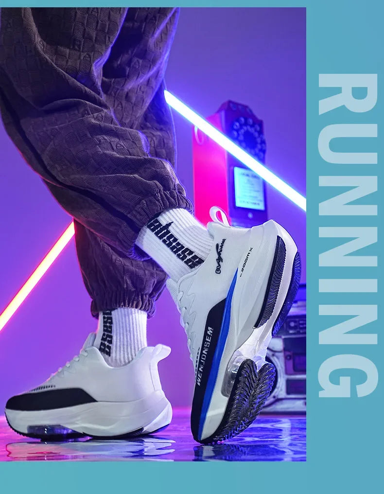 Men's Breathable Sports Shoes Summer Collection Mesh Fabric Double Air Cushion Running Shoes Korean Style The New