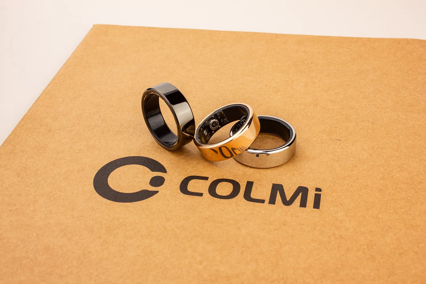 خاتم ذكي COLMI R02 مع علبة شحن للرجال والنساء، عمر بطارية يصل إلى 39 يومًا، مراقب صحة، مقاوم للماء حتى عمق 5 أمتار