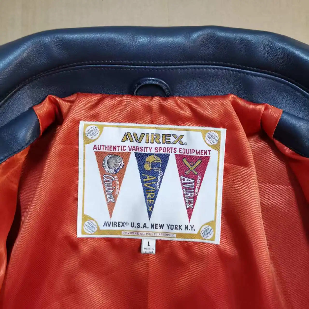AVIREX New York Knicks co-branded men's new listing basketball pattern flight suit European antique sheepskin jacket fashion top