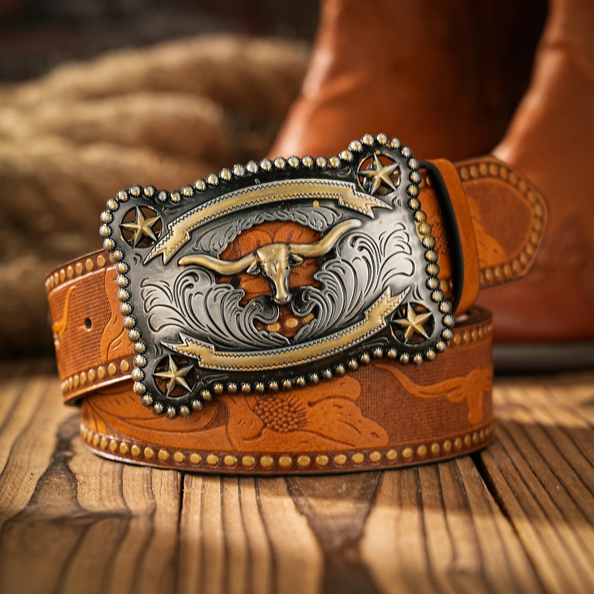 Vintage meets fashion! Alloy buckle PU belt, suitable for both men and women, to create a personalized Western style