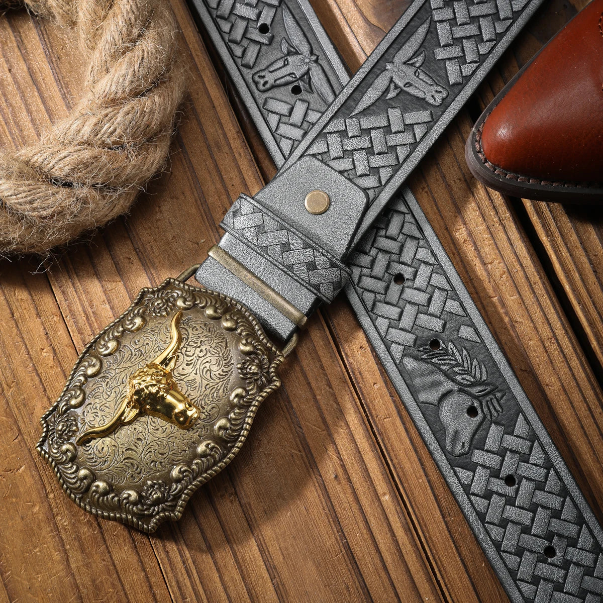 Vintage meets fashion! PU alloy buckle belt, suitable for both men and women, to create a personalized Western style