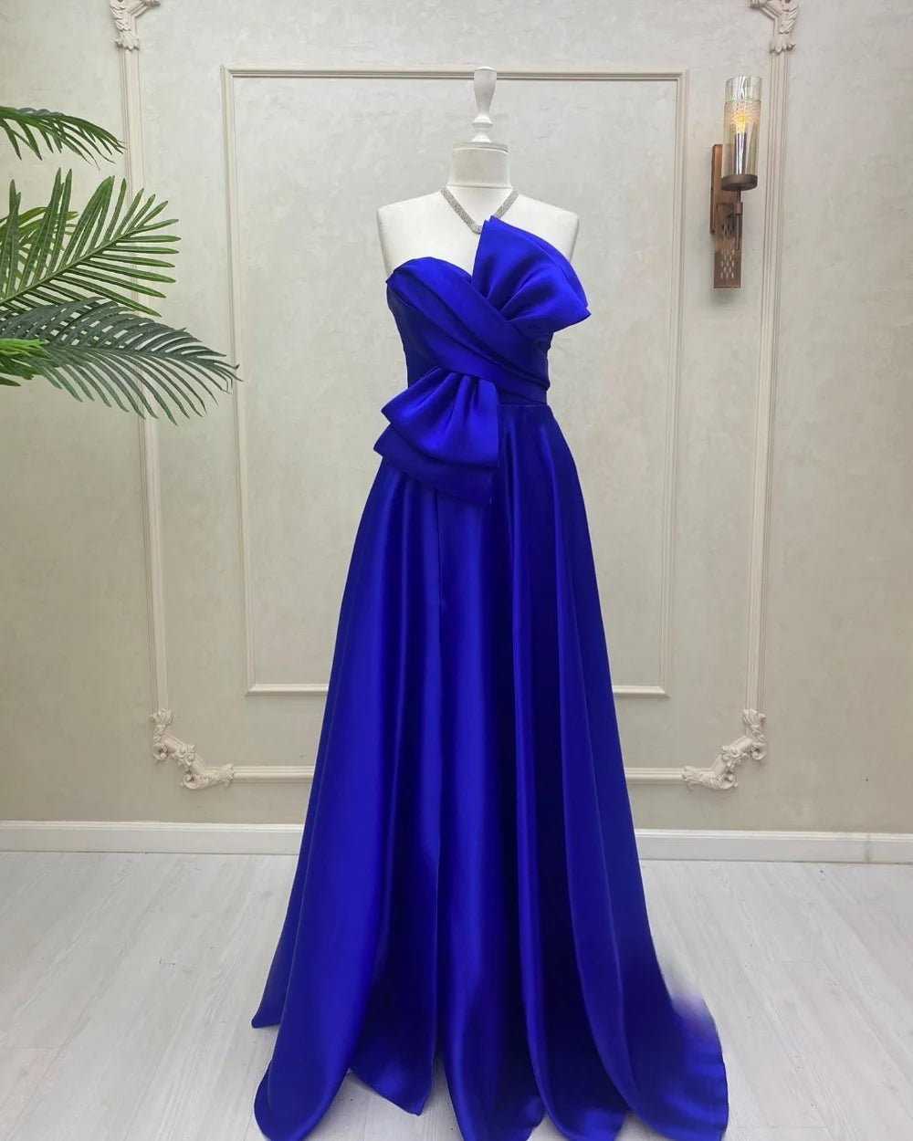 Mila Elegant Strapless Bow Prom Dresses Sleeveless Satin Lace-Up Back Evening Dresses Floor-Length Customized Party Dresses 2025