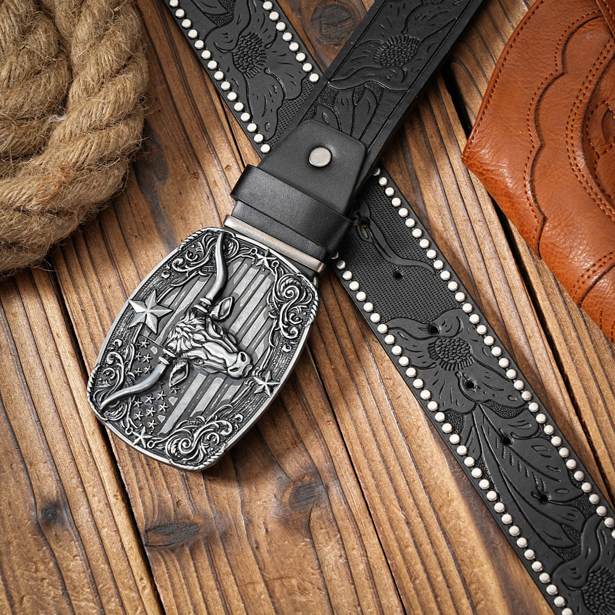 Vintage meets fashion! Alloy buckle PU belt, suitable for both men and women, to create a personalized Western style
