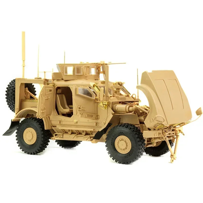 1/35 Ryefield model RM-5032 U.S MRAP All Terrain Vehicle M1240A1 M-ATV （With full interior）assembly Scale diy toys Model Kit