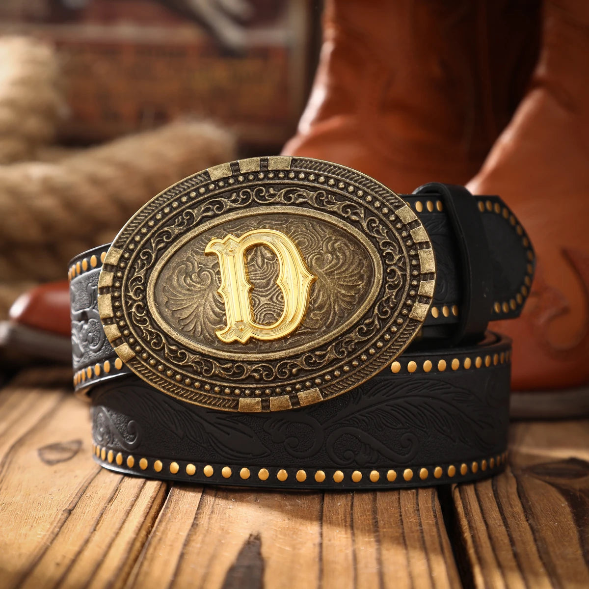 A men's and women's casual retro belt Western style! PU leather belt with metal buckle, suitable for daily work wear