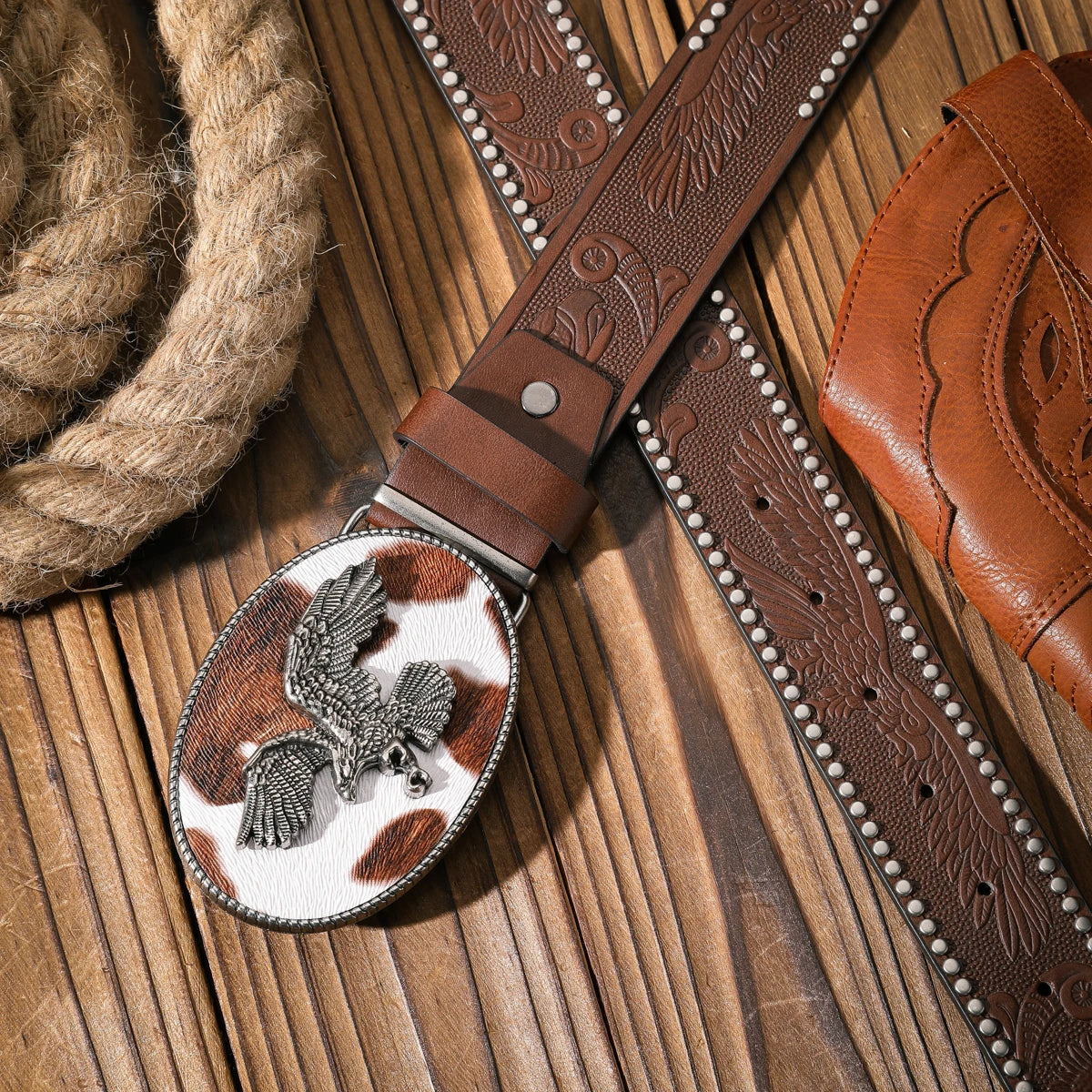 A casual and retro belt, a waist accessory for Western-style clothing, metal buckle, PU belt, suitable for both men and women