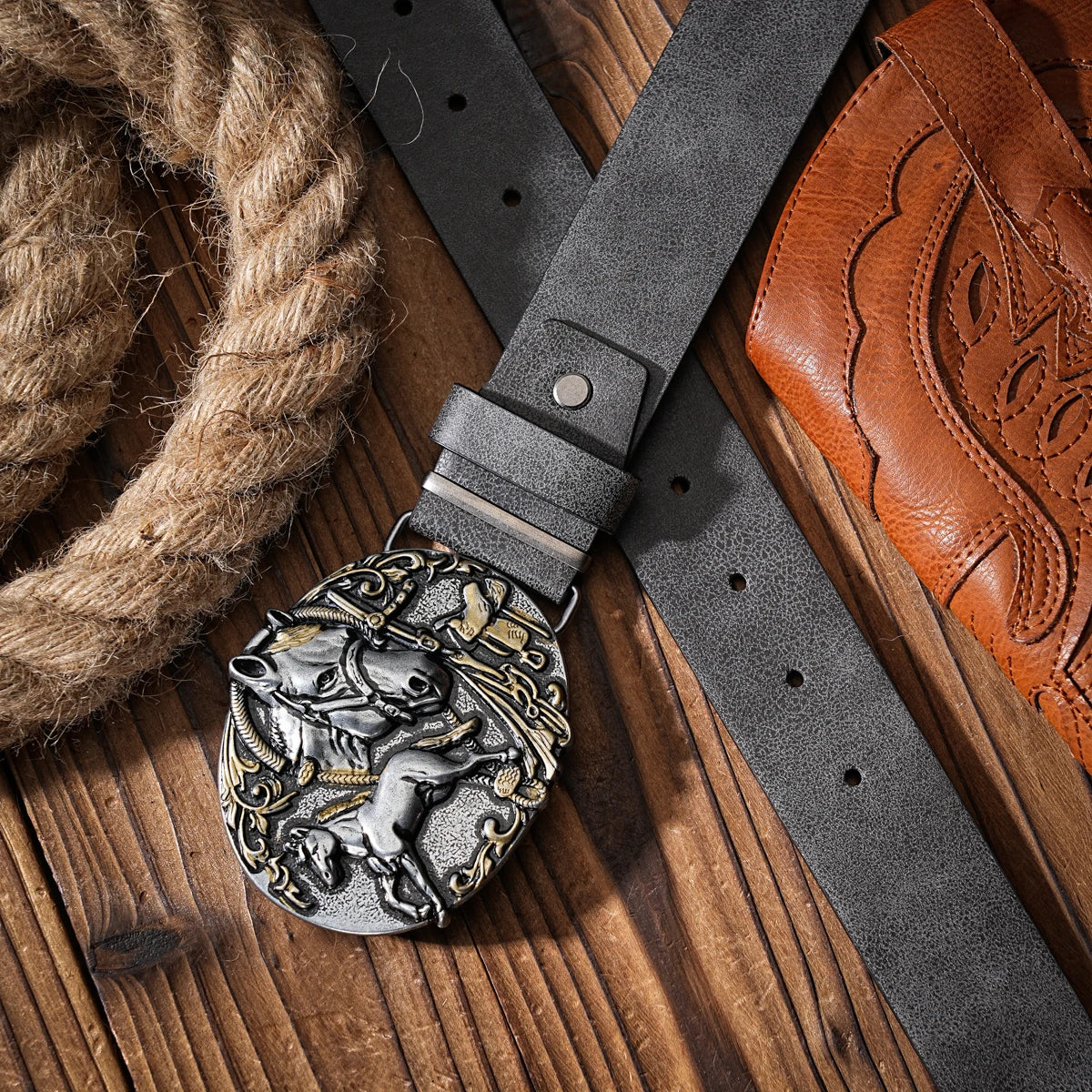 A Western-style PU material belt for both men and women, a casual, retro and classic personalized belt