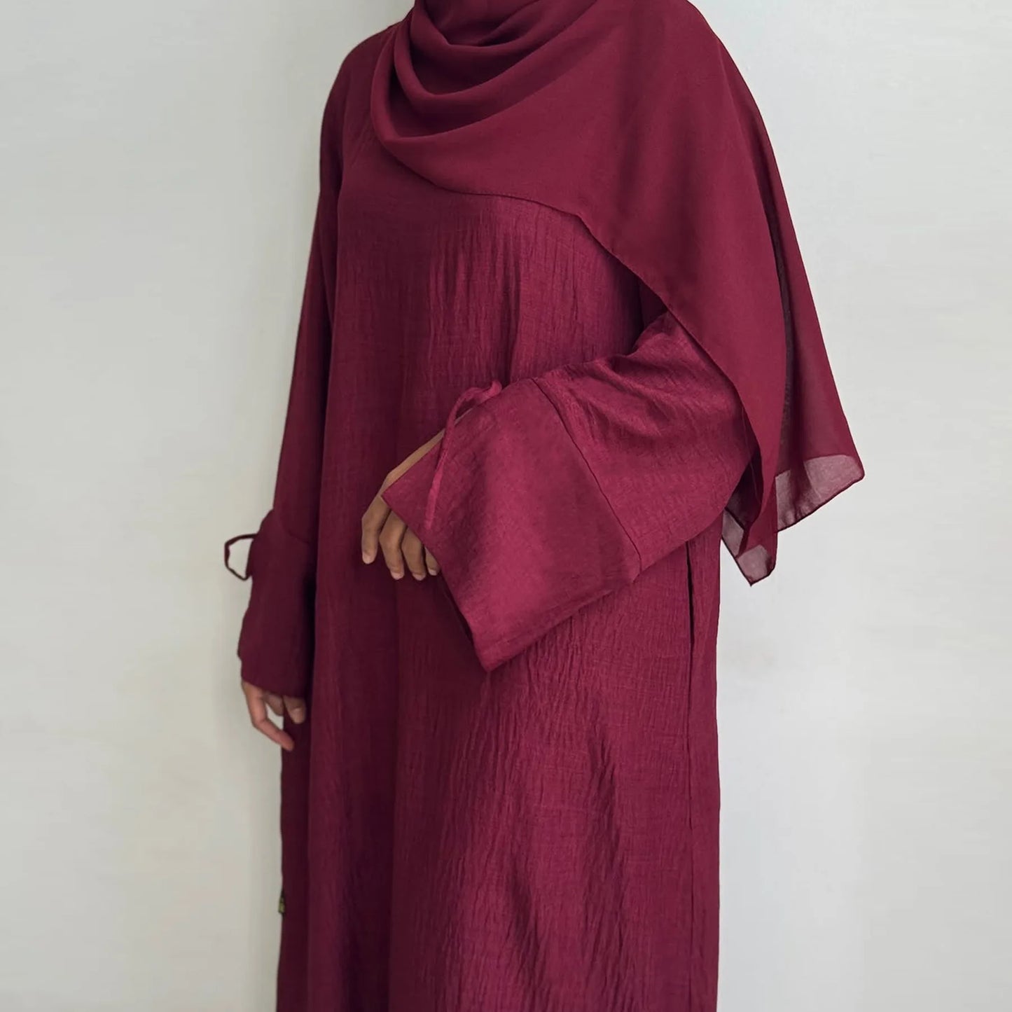 Loose Closed Abaya Dress New Women Pullover Muslim Dress Slit Cuffs Casual Hijabi Outwear Dubai Islamic Arab Clothing Ramadan