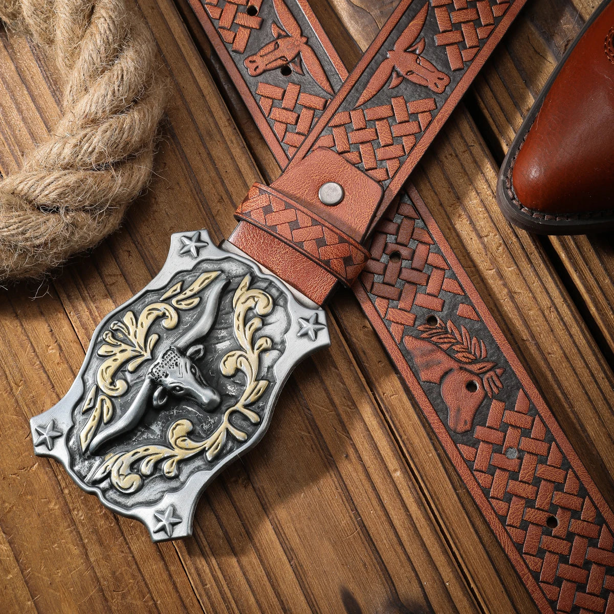 Vintage meets fashion! PU alloy buckle belt, suitable for both men and women, to create a personalized Western style