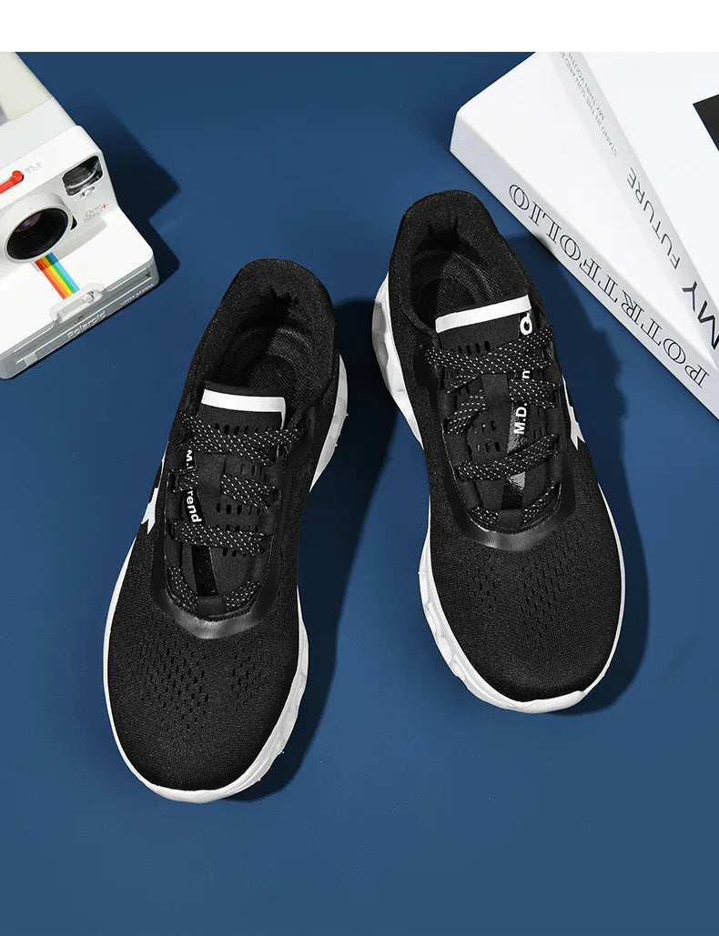 Outdoor Tennis Men Shoes Soft Sole Breathable Casual Sports Shoes Mesh Surface Breathable Cushioned Running Shoes Sneakers