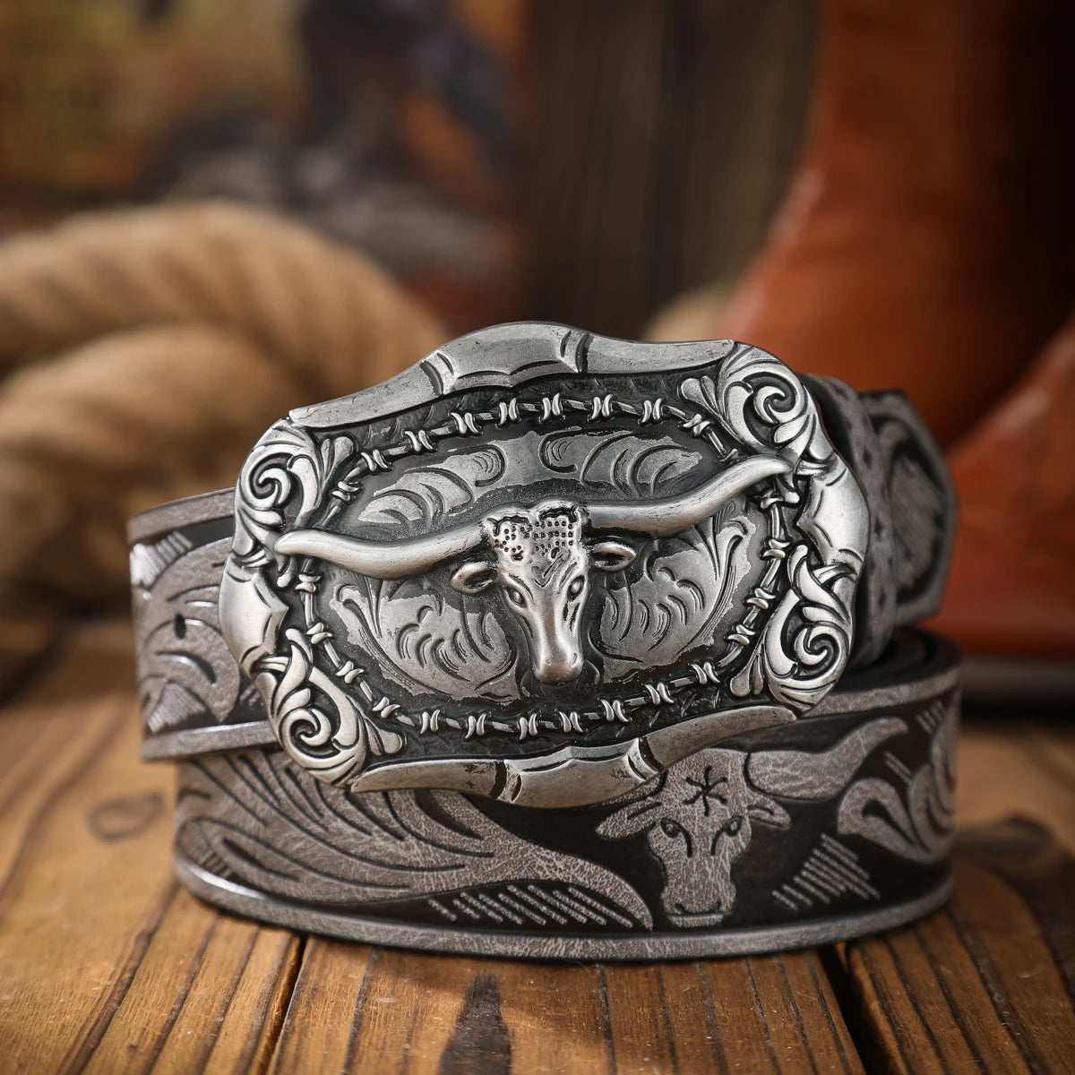 Vintage meets fashion! PU alloy buckle belt, suitable for both men and women, to create a personalized Western style