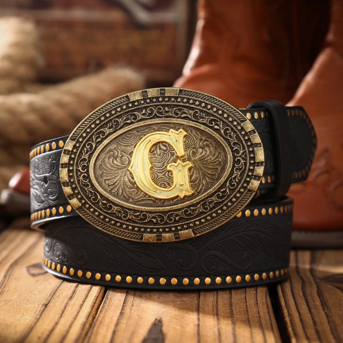 A men's and women's casual retro belt Western style! PU leather belt with metal buckle, suitable for daily work wear