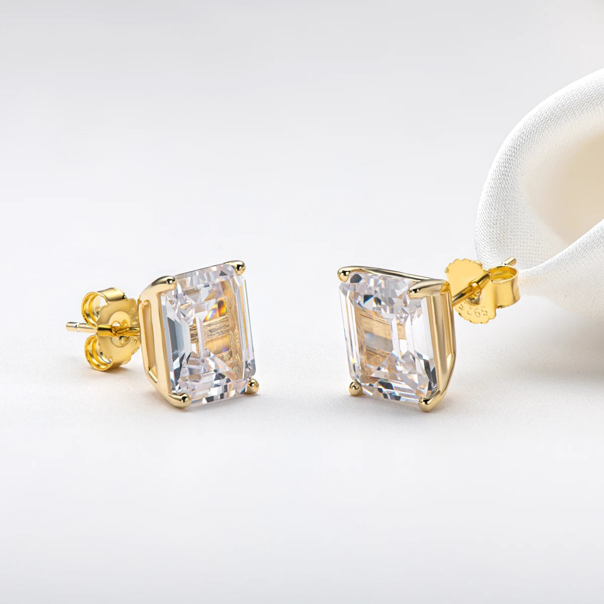 Lnngy Trendy Emerald Cut Cubic Zircon Stud Earring for Women pendientes plata 925 Sterling Silver Earrings Wedding Jewelry Gift