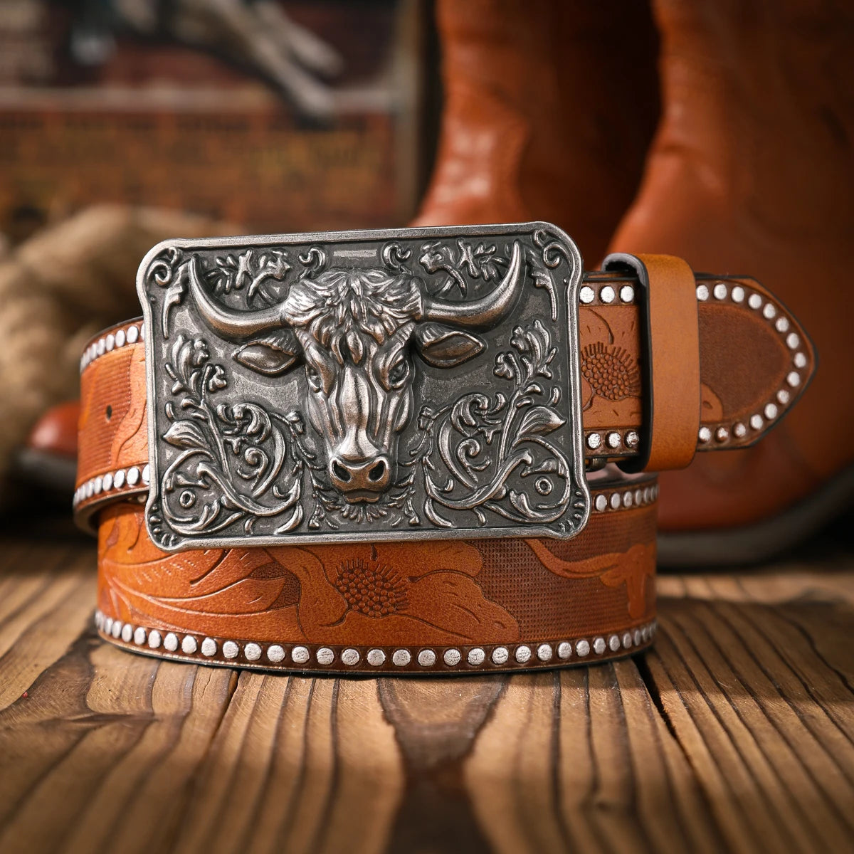 A casual and retro belt, a waist accessory for Western-style clothing, metal buckle, PU belt, suitable for both men and women