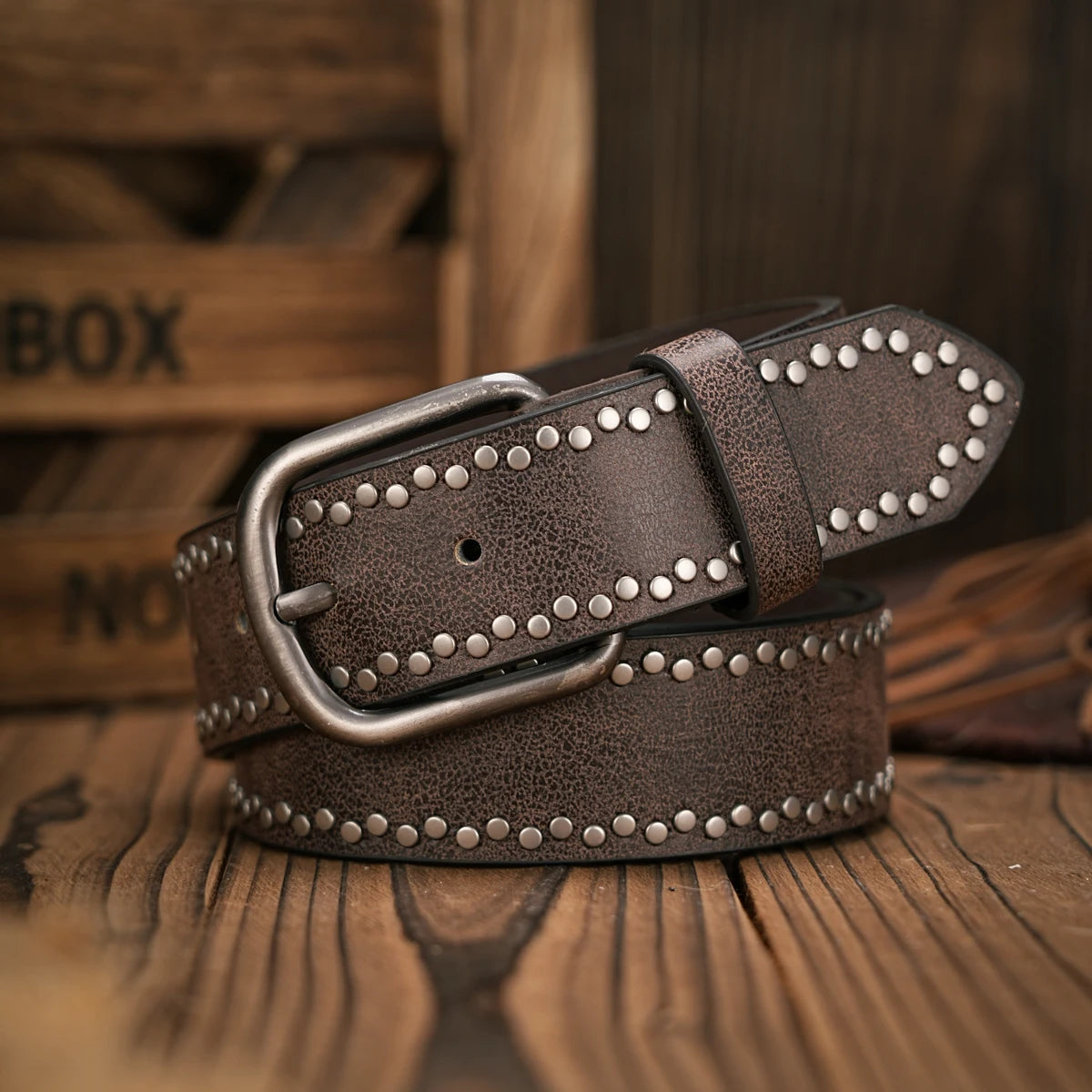 Vintage and fashion collision! PU leather alloy buckle waistband, for both men and women, to create a personalized western style