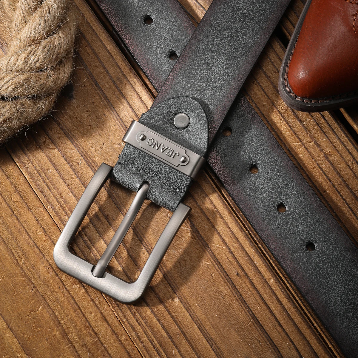 Vintage meets fashion! PU alloy buckle belt, suitable for both men and women, to create a personalized Western style