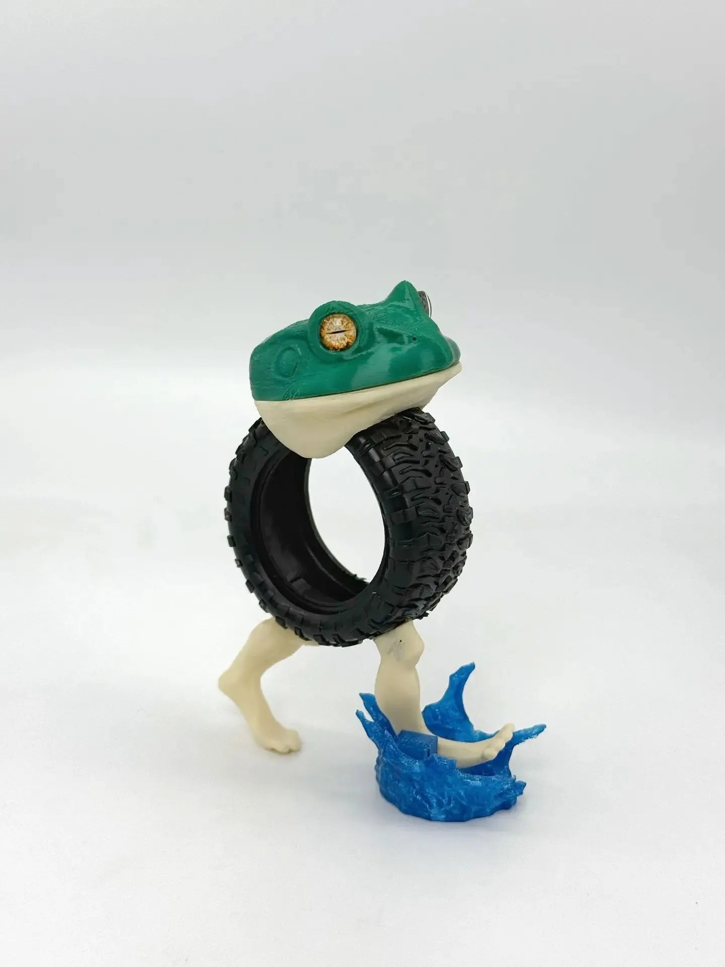 Italian Brainrot Tung Sahur Figure Toy Tralalero Tralala Figures Bombardino Crocodilo Shimpanzini Bananini Model Decor Doll Gift