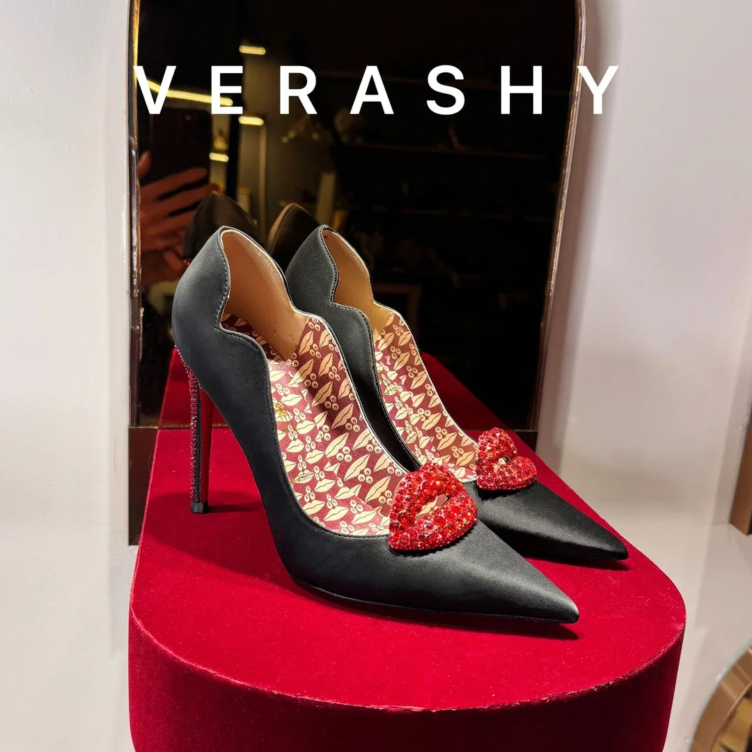 Black High Heels Women's 2025 Spring and Autumn New Shallow Toe Lipstick Lips Sexy Temperament Thin Heels Pointed Slip On Pumps