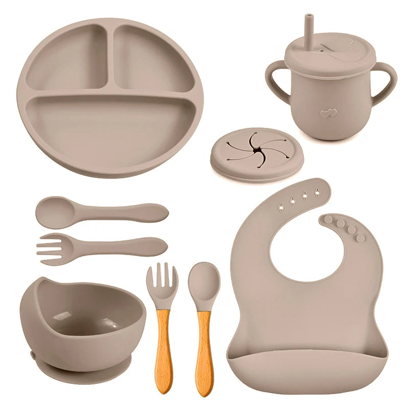 Mother Kids 8PCS Baby Silicone Feeding Set Bibs Sucker Dinner Plate Antislip Bowl Spoon Cup Children's Tableware Baby Stuff
