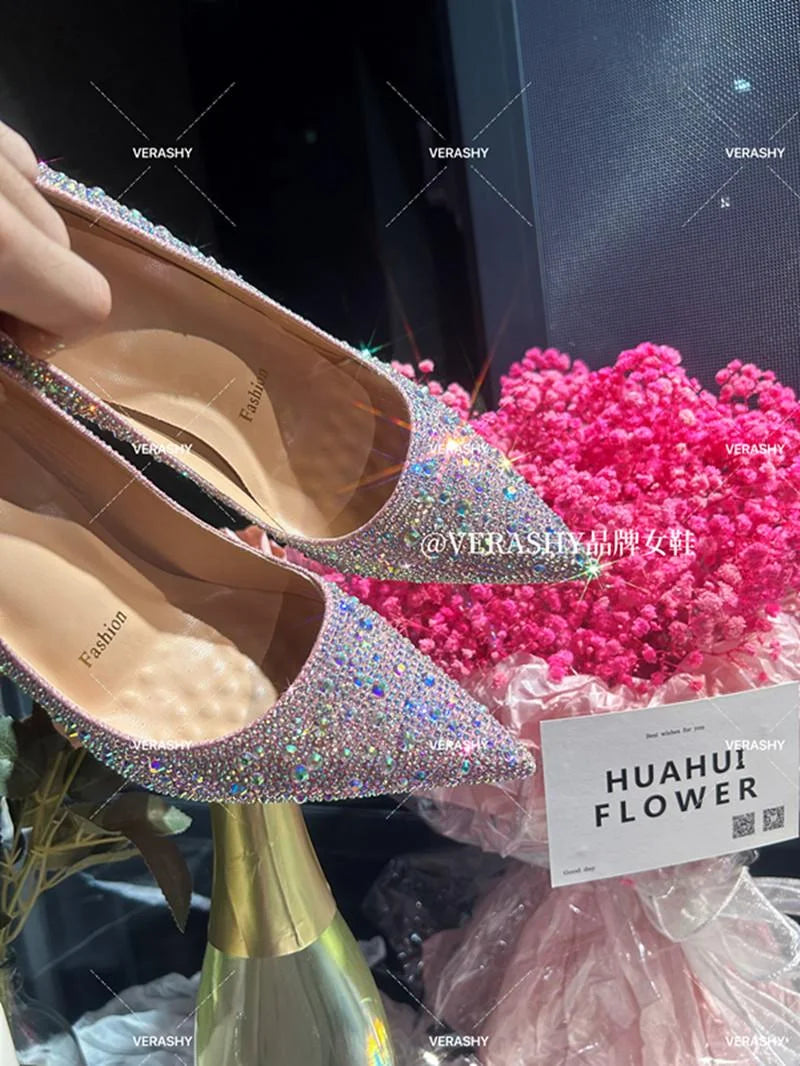 Crystal red soled high heels, black pointed shallow mouth single shoes, thin heels, evening temperament women's shoes