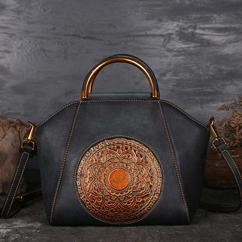MOTAORA 2025 New Women Genuine Leather Handbags Organizer Retro Vegetable Tanning Leather Vintage Embossing Totem Shoulder Bag