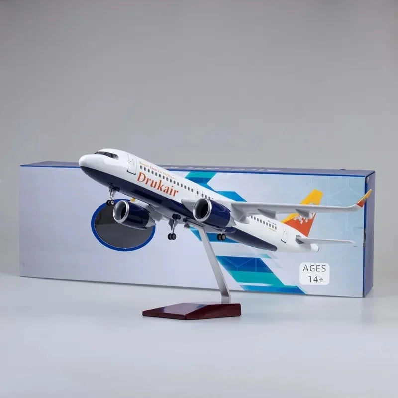 1/80 Scale 47 cm Bhutan Drukair Airlines A320 Neo With Lighting And Wheels Die-cast Resin Collection Home Decor Display