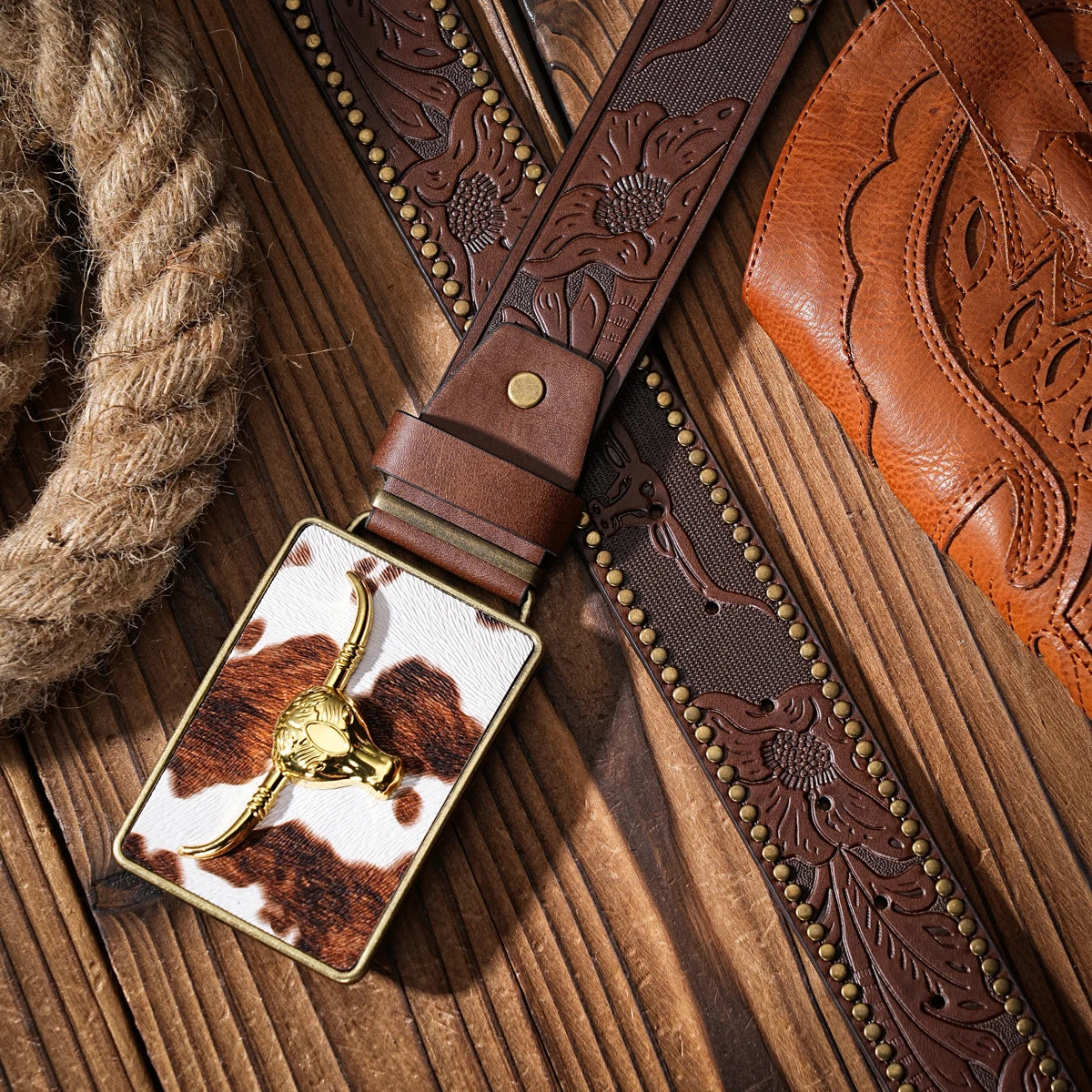 A Western-style PU material belt for both men and women, a casual, retro and classic personalized belt