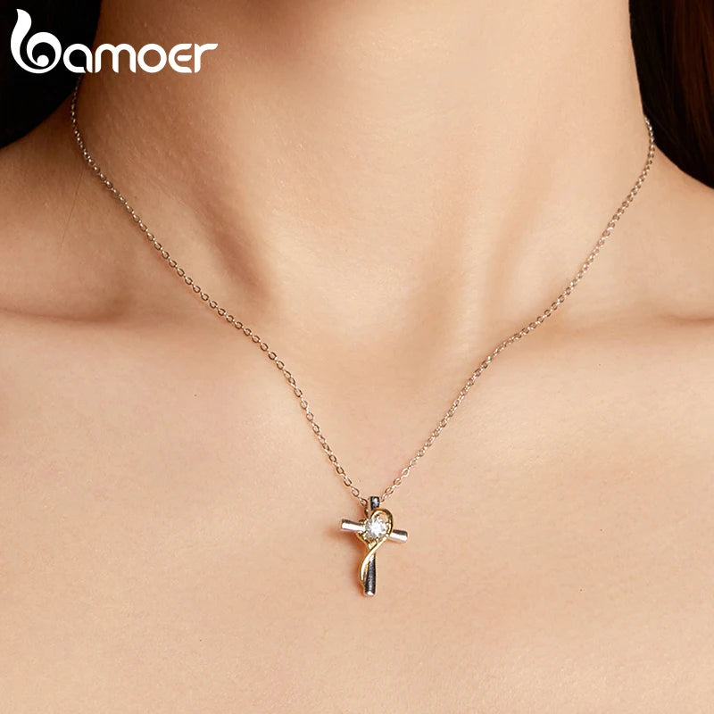 BAMOER Moissanite Cross Necklace Two-tones Gold Plated Pendant Necklace for Women 925 Sterling Silver Faith Jewelry