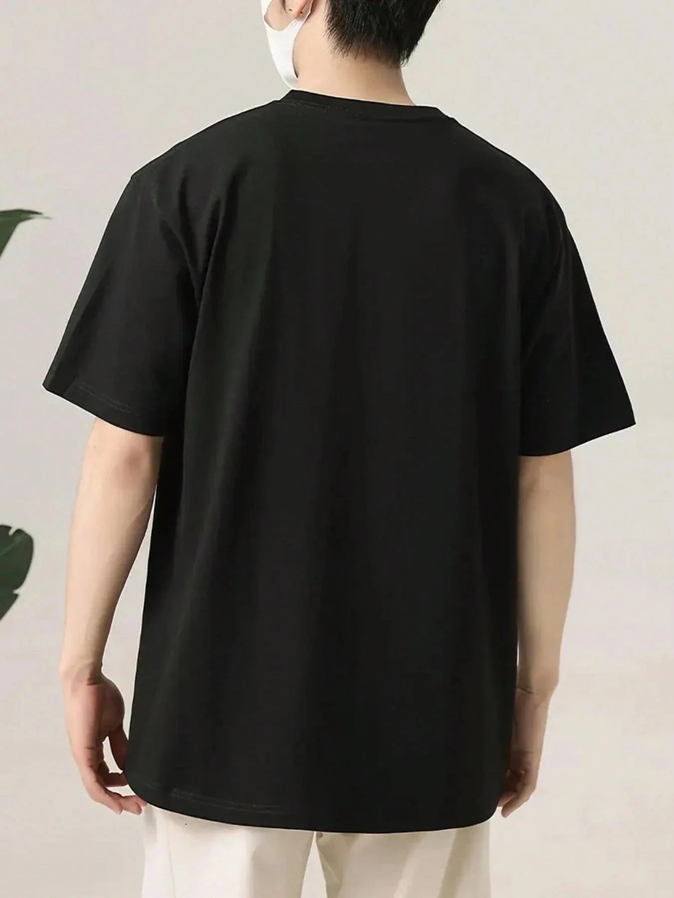 🎸 Men’s Summer 100% Cotton Casual T-Shirt,Retro Guitar Print | Loose Fit | Round Neck | Breathable Comfort