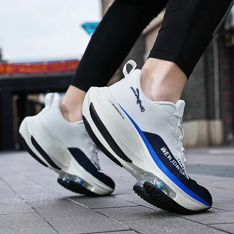 Men's Breathable Sports Shoes Summer Collection Mesh Fabric Double Air Cushion Running Shoes Korean Style The New