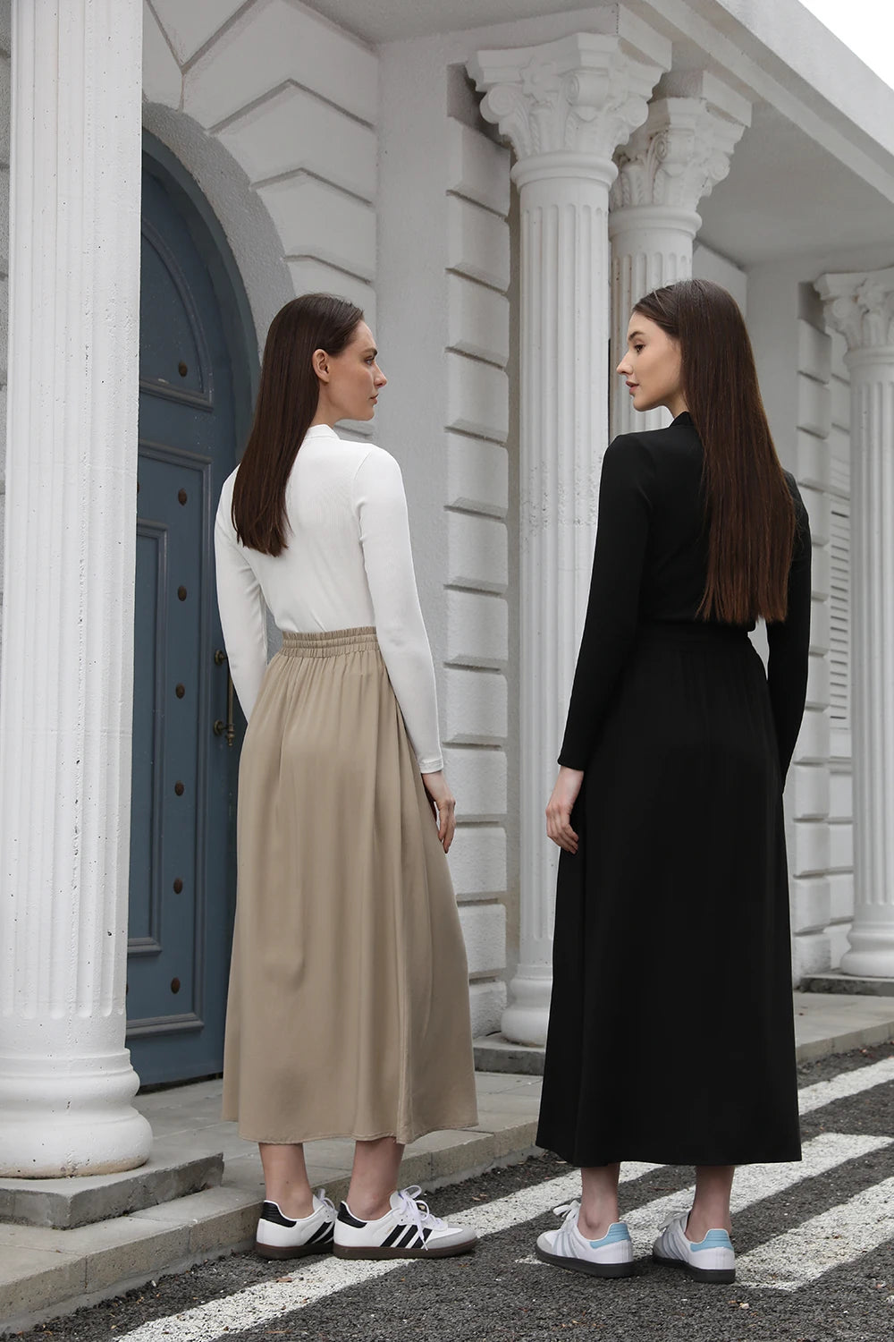 AP 2025 Spring/Summer Women Turn-Down Collar Tee & Cotton Blend Skirt Set
