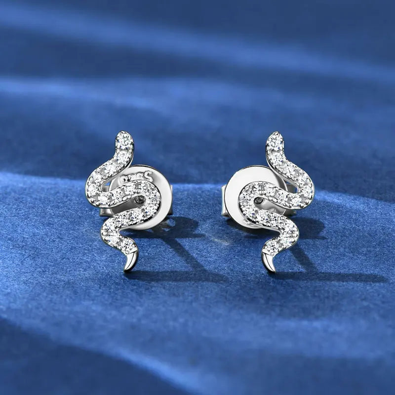 Lnngy Certified 925 Sterling Silver Snake Shape Stud Earrings 1.1MM*1.0MM*0.9MM Moissanite Earring for Women Daily Jewelry Gift