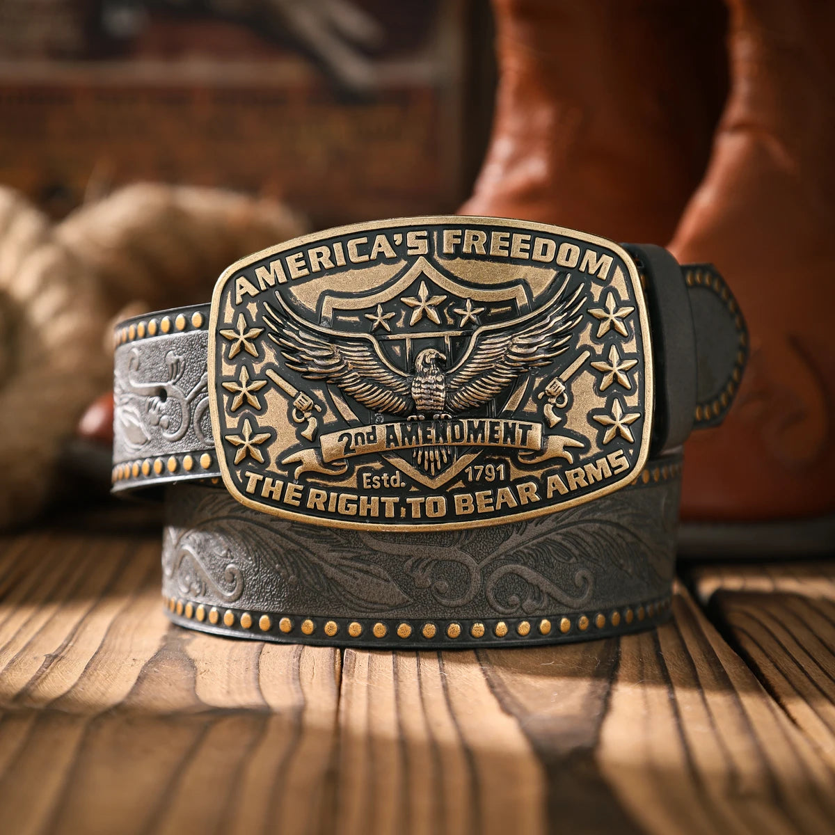 A casual and retro belt, a waist accessory for Western-style clothing, metal buckle, PU belt, suitable for both men and women