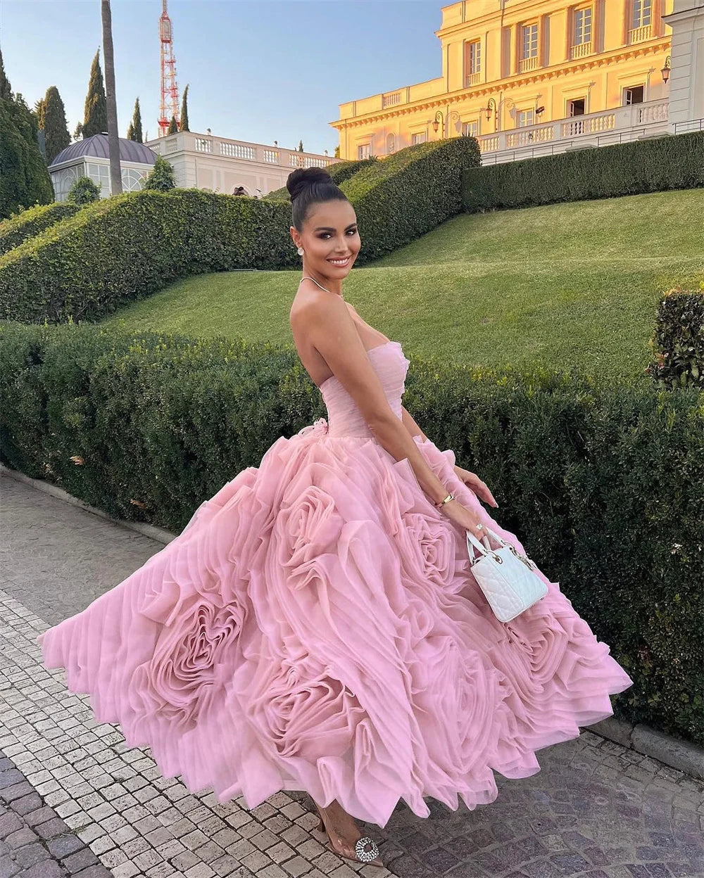 Mila Pink Strapless Boll Gown Prom Dress 3D Flower Tra-length New In Dresses Homecoming Tiered Ruffle Customized Evening Dresses
