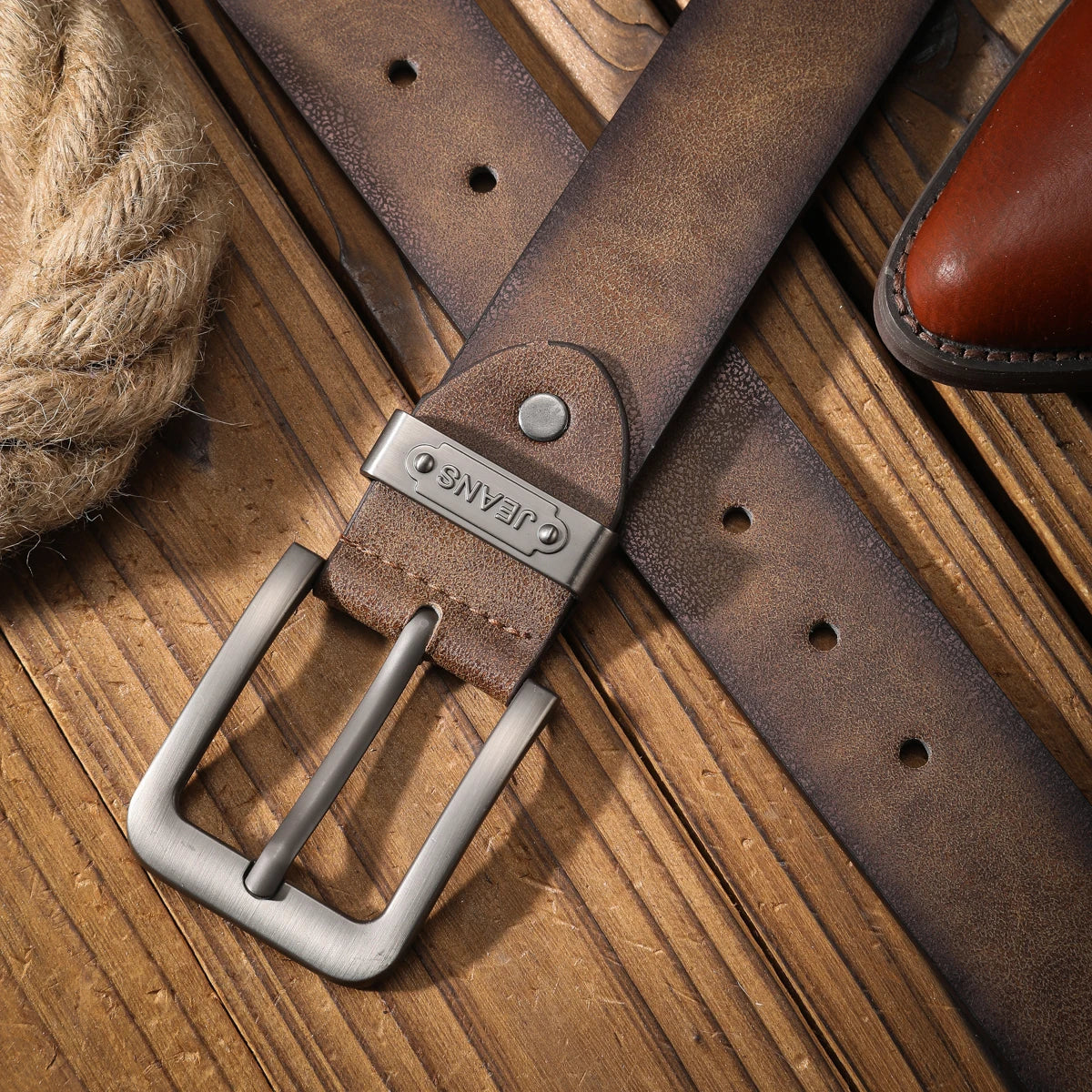 Vintage meets fashion! PU alloy buckle belt, suitable for both men and women, to create a personalized Western style
