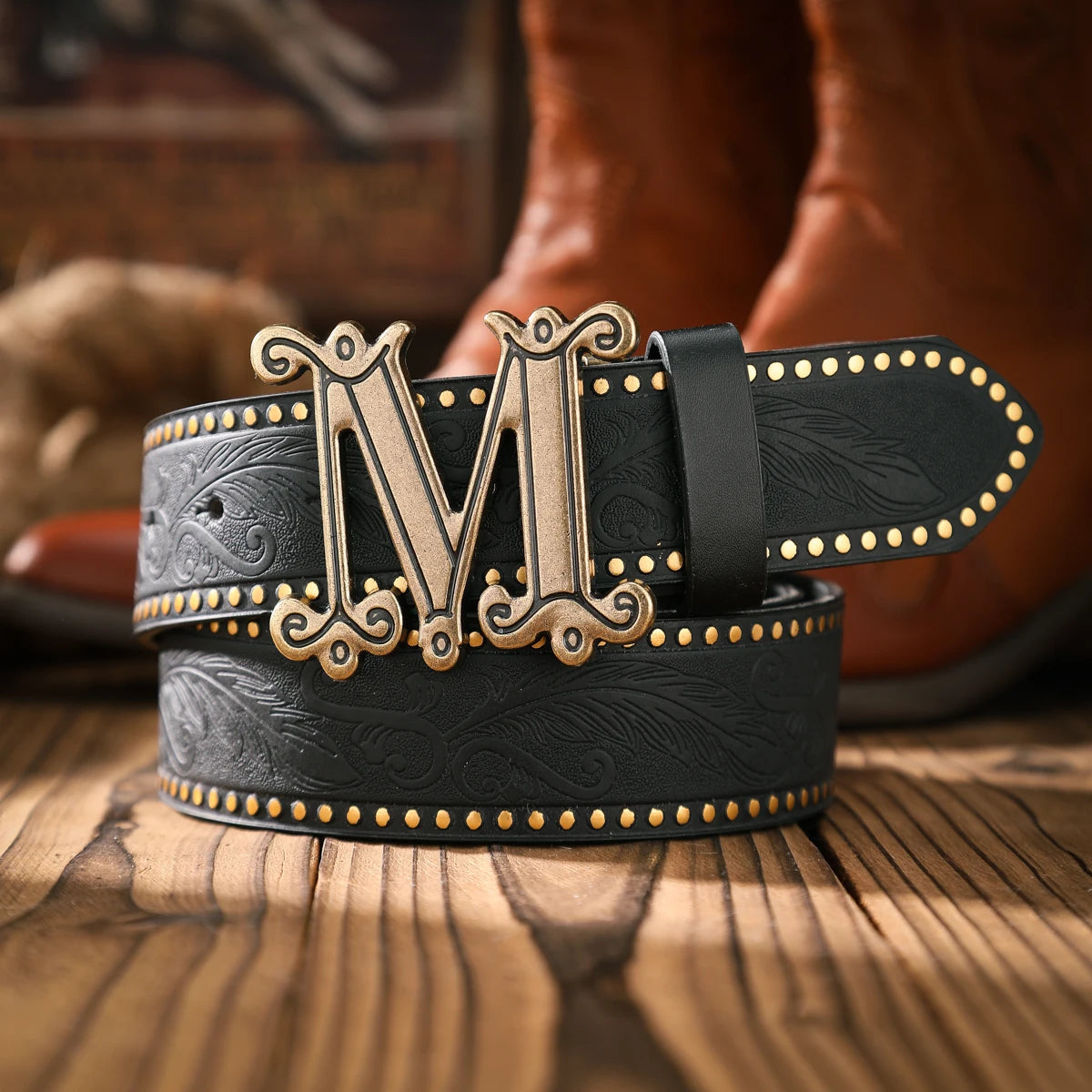 A casual and retro belt, a waist accessory for Western-style clothing, metal buckle, PU belt, suitable for both men and women