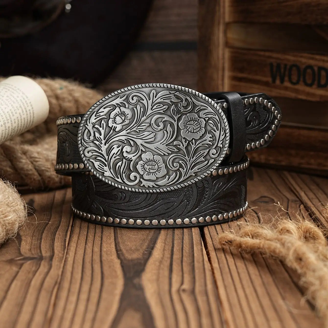 A men's and women's casual retro belt Western style! PU leather belt with metal buckle, suitable for daily work wear